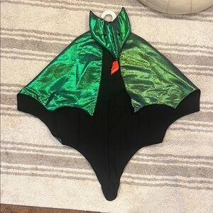 Meri Meri Green and Black Kids Bat Costume Cape nwot